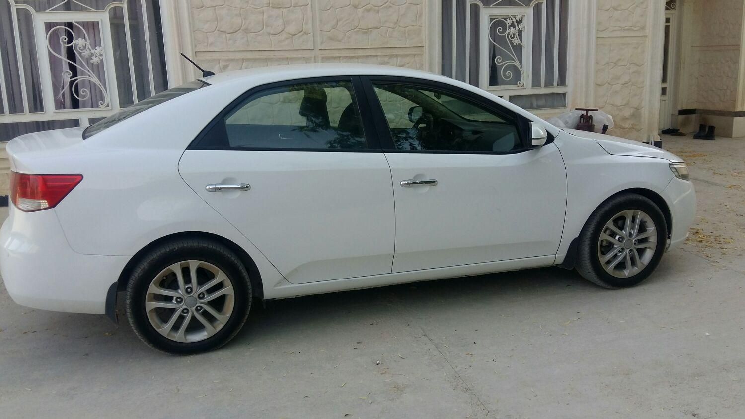 کیا سراتو 2.0 لیتر اتوماتیک GT لاین - 2015