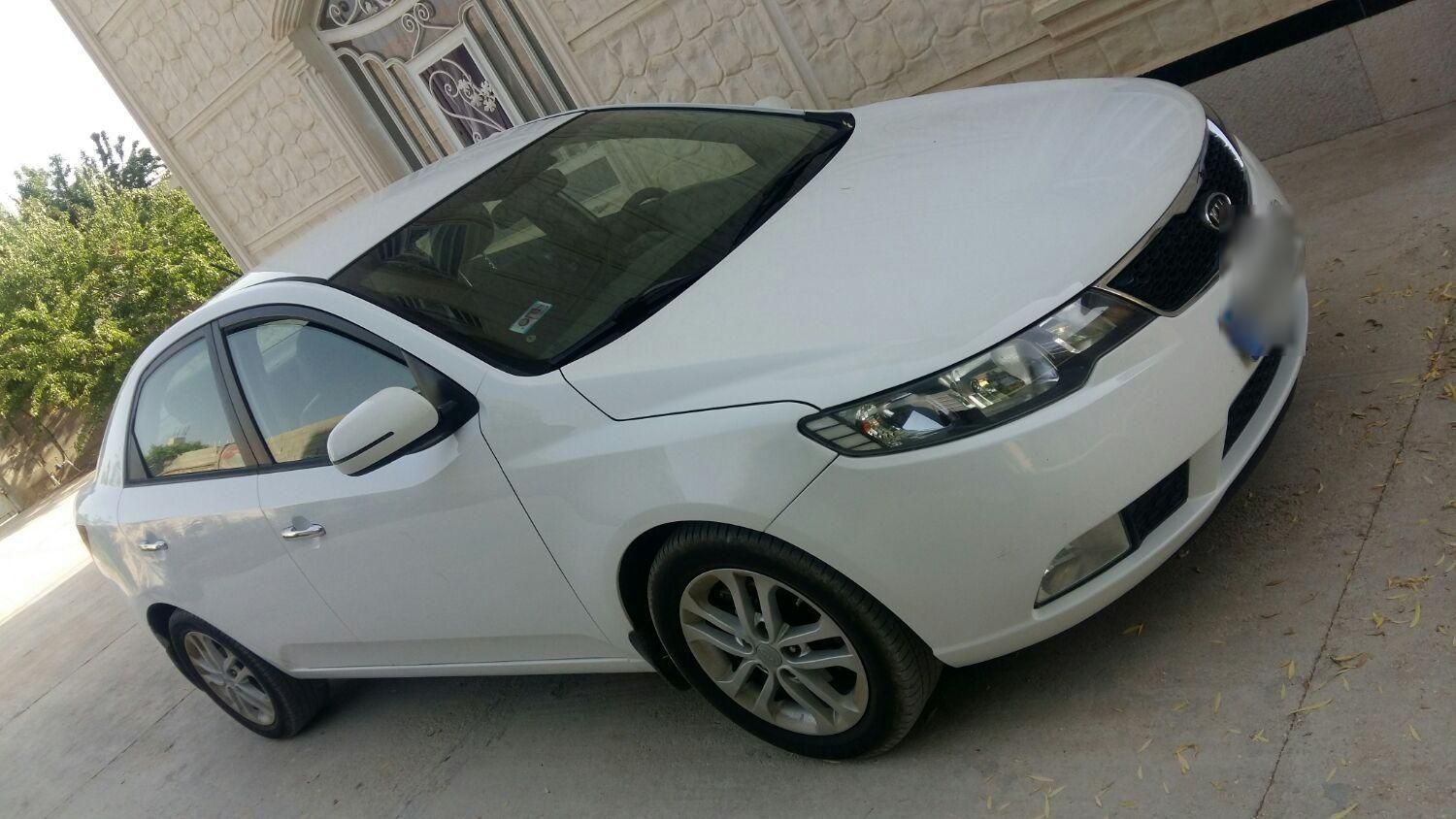 کیا سراتو 2.0 لیتر اتوماتیک GT لاین - 2015