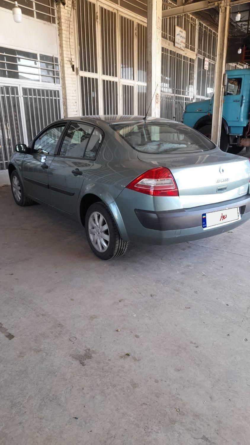 رنو مگان دنده‌ای 1600 - 2008