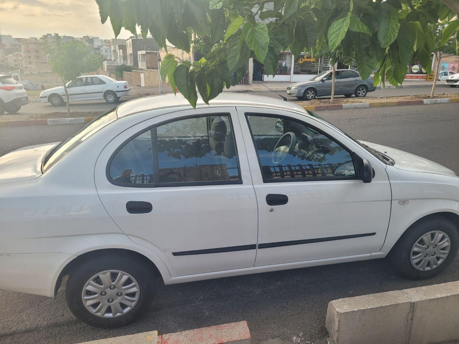 تیبا صندوق دار EX - 1395