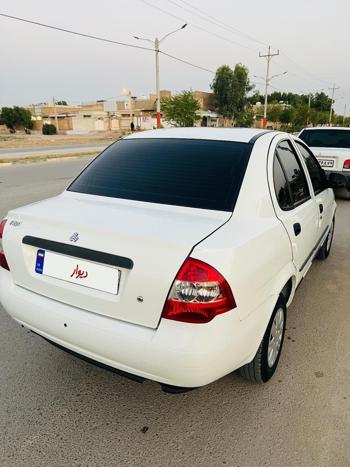 تیبا صندوق دار SX - 1400