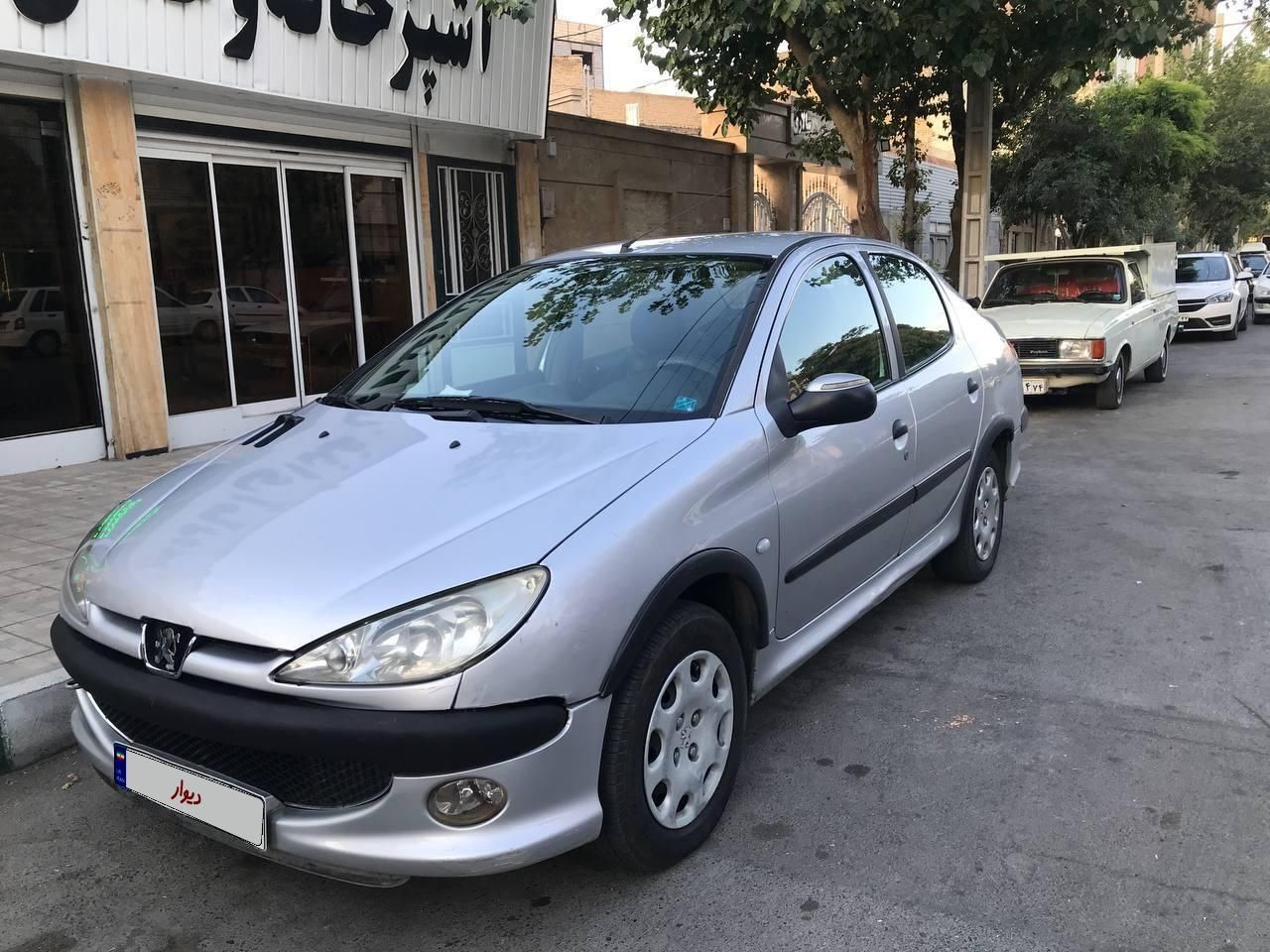 پژو ۲۰۶ صندوق دار v8 - 1386