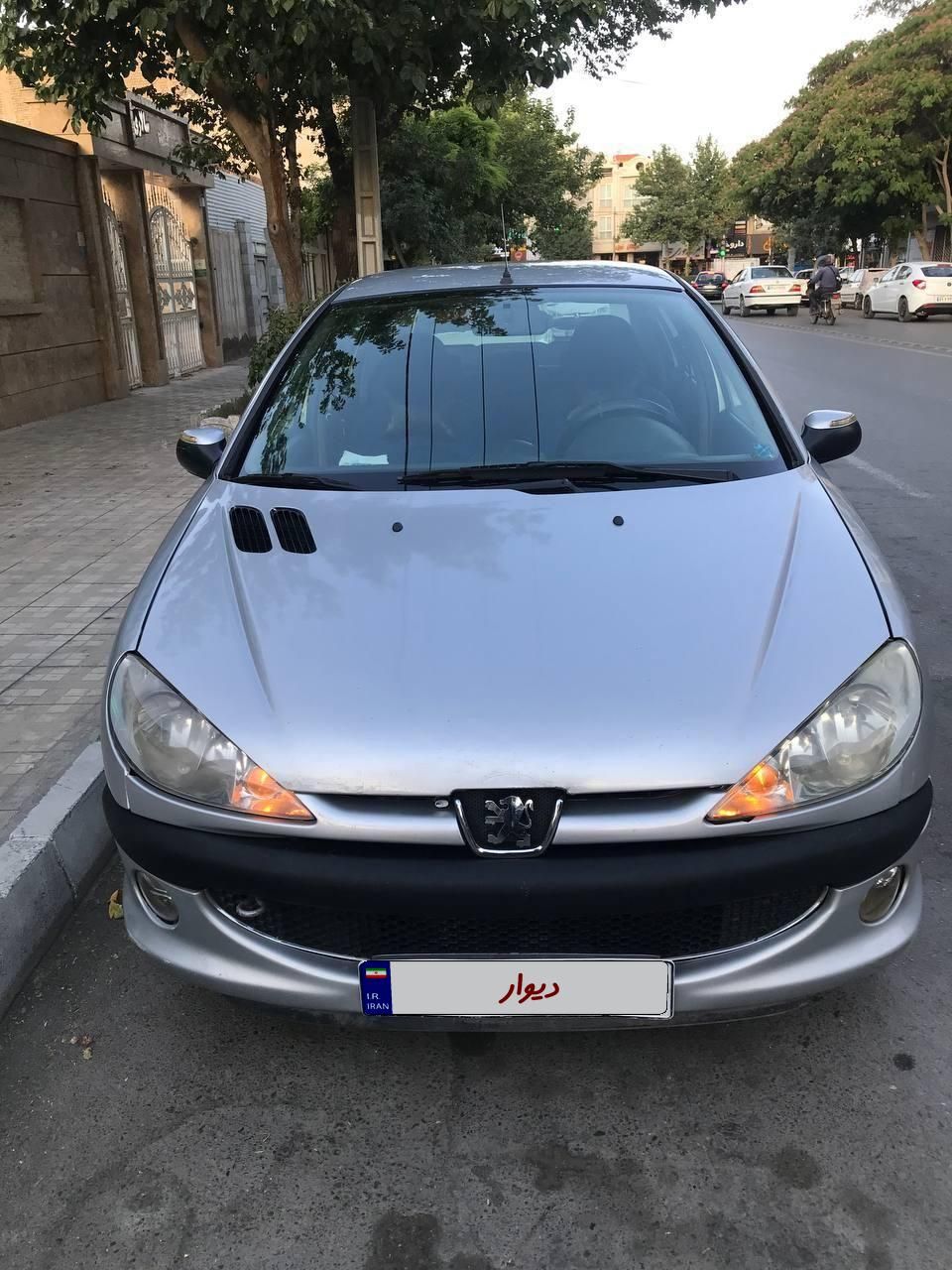 پژو ۲۰۶ صندوق دار v8 - 1386