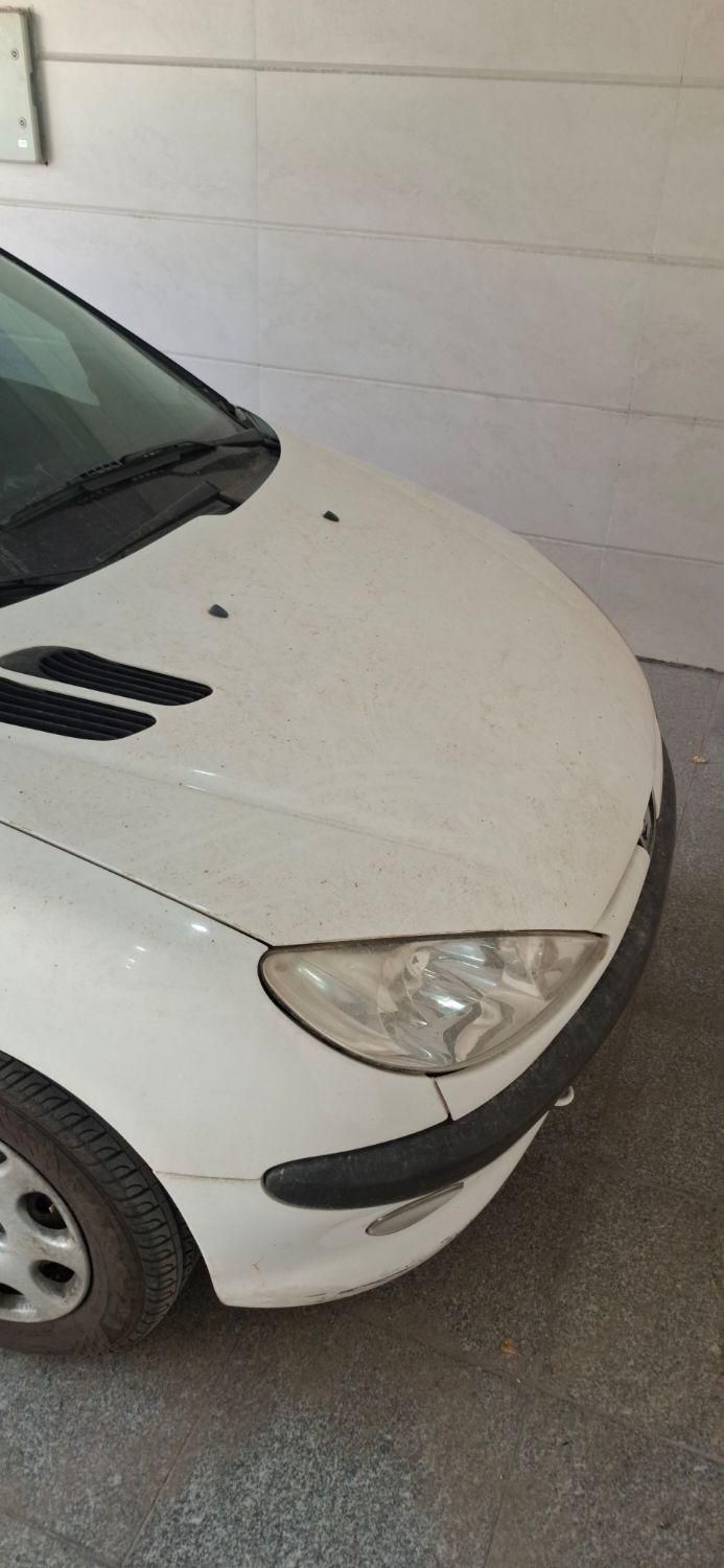 پژو ۲۰۶ صندوق دار v8 - 1396