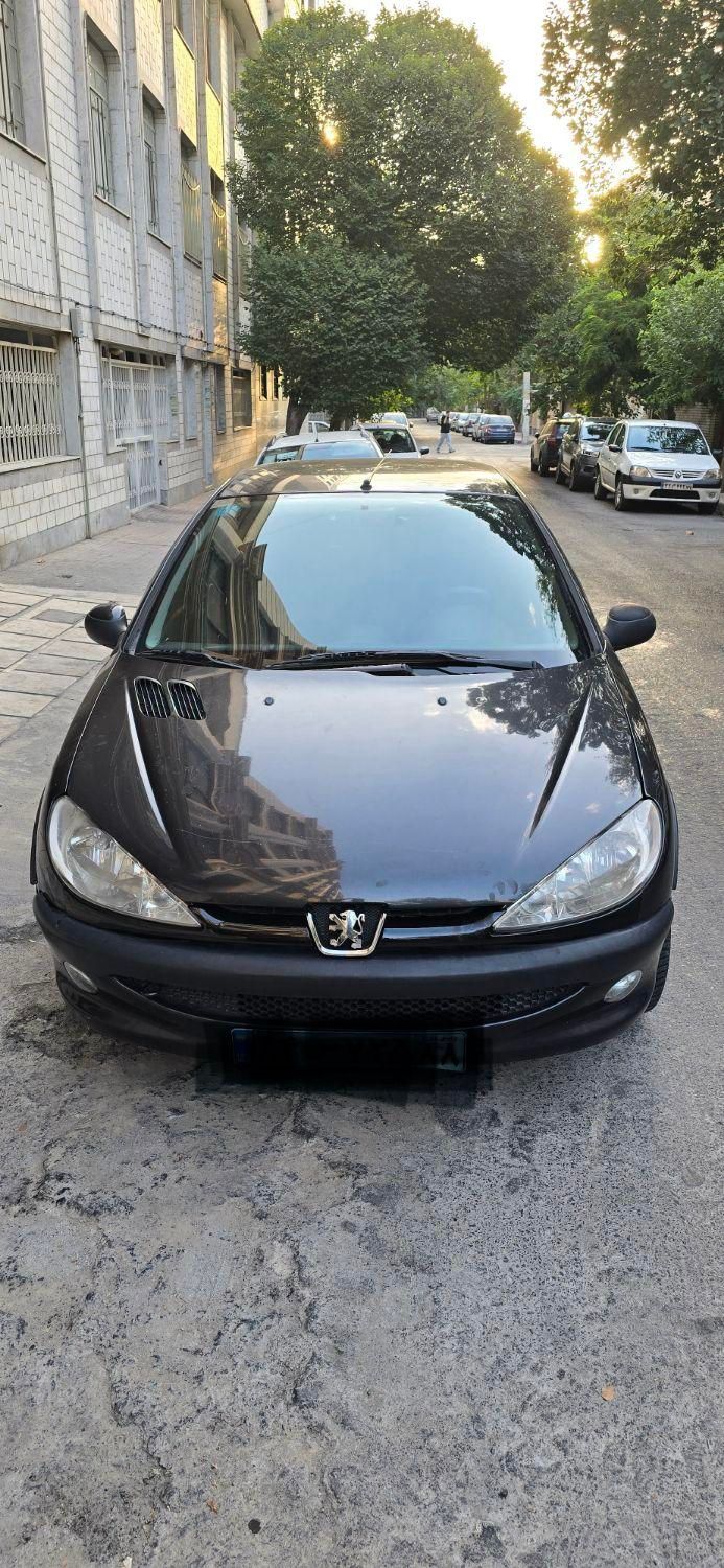 پژو ۲۰۶ صندوق دار v8 - 1392