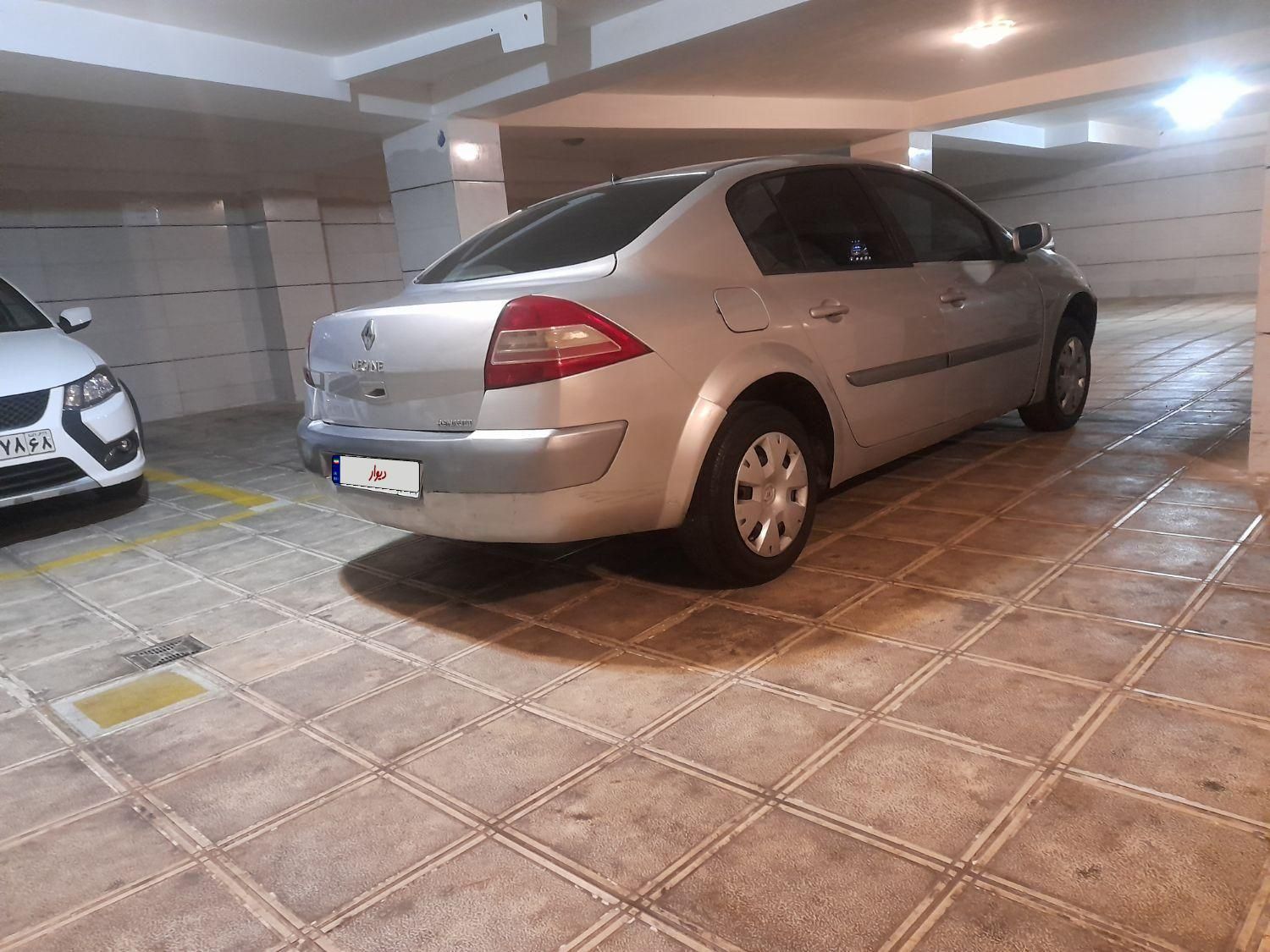 رنو مگان دنده‌ای 1600 - 2008