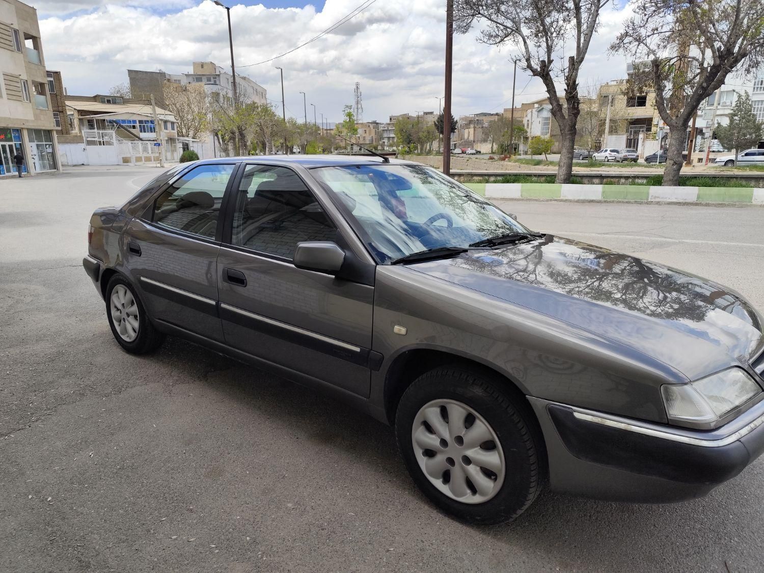 سیتروئن زانتیا X - 2009