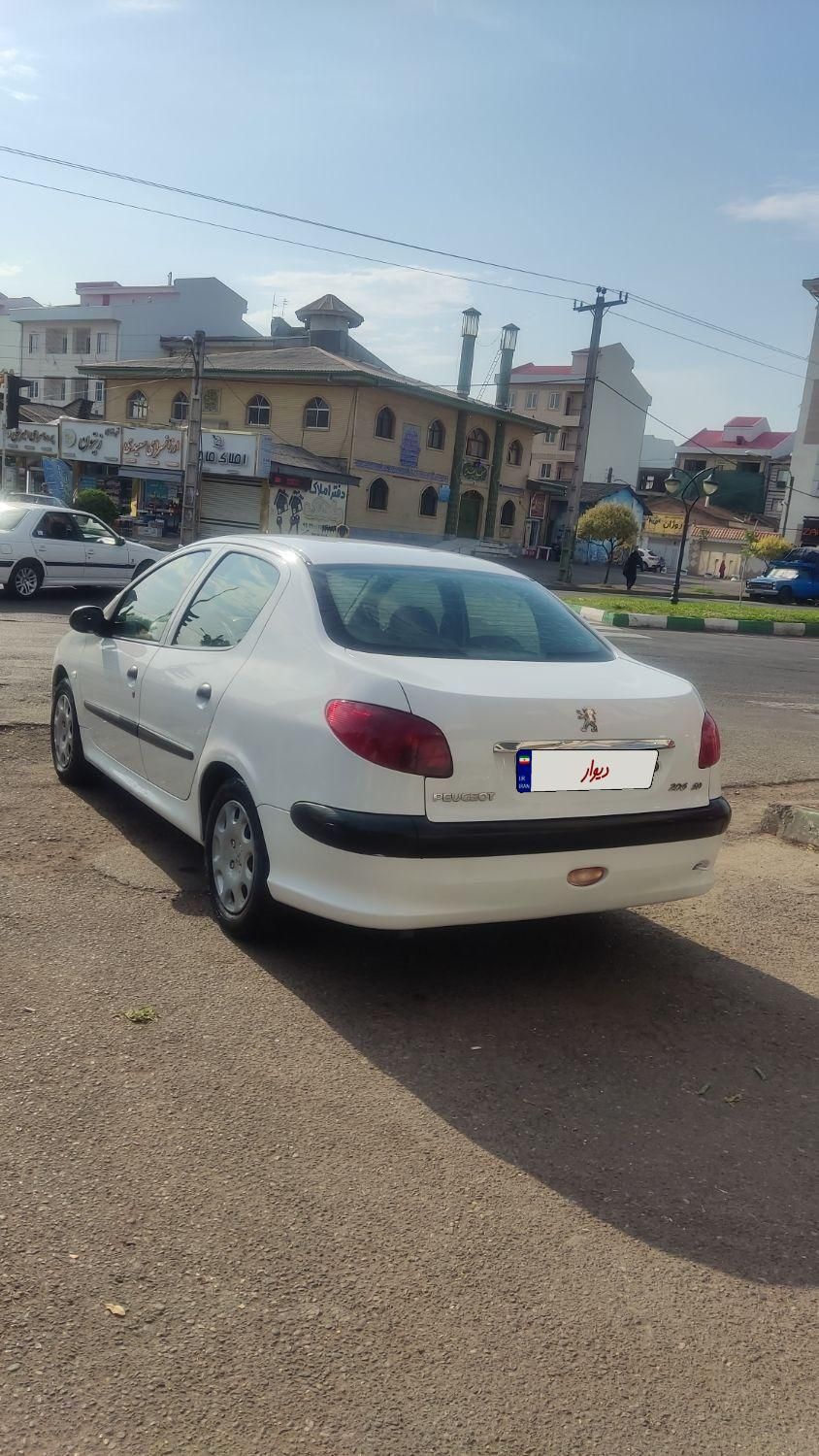 پژو 206 SD v8 - 1390