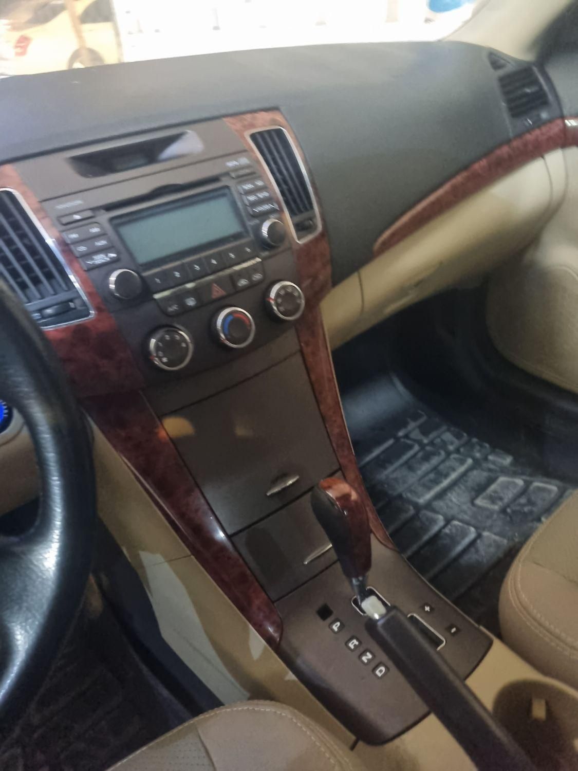 هیوندای سوناتا اتوماتیک NF 2400 - 2008