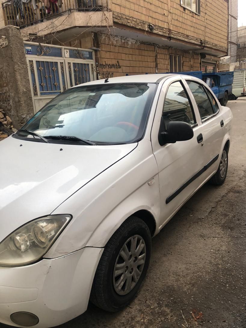 تیبا صندوق دار LX - 1391
