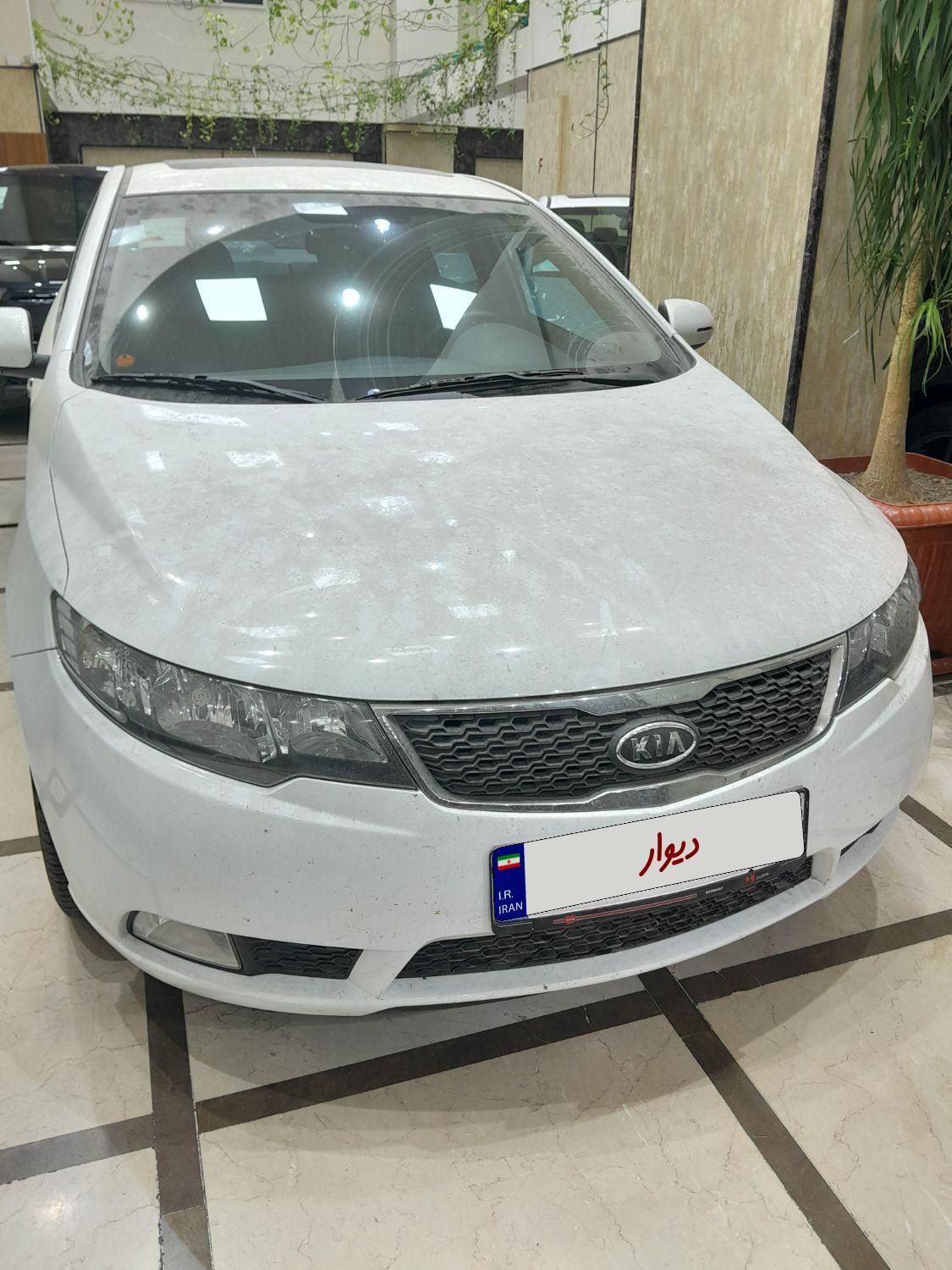 خودرو کیا، سراتو مونتاژ آگهی ann_18352832