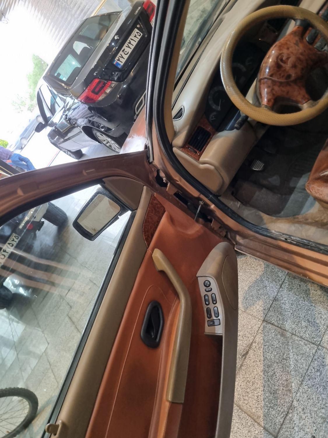 سمند LX XU7 - 1385