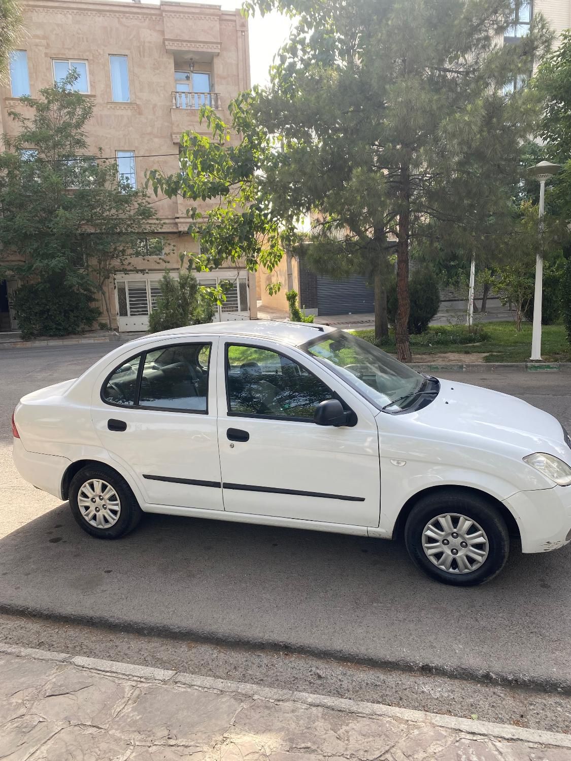 تیبا صندوق دار SX - 1397