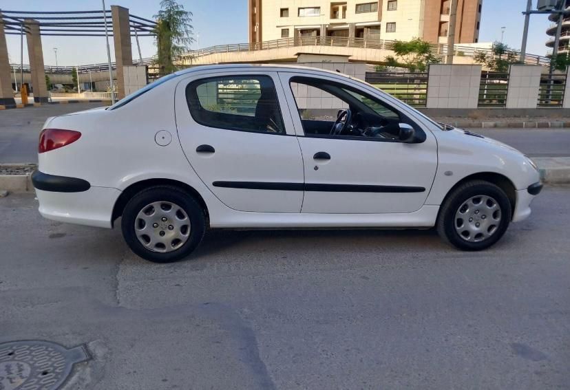 پژو 206 SD v8 - 1395