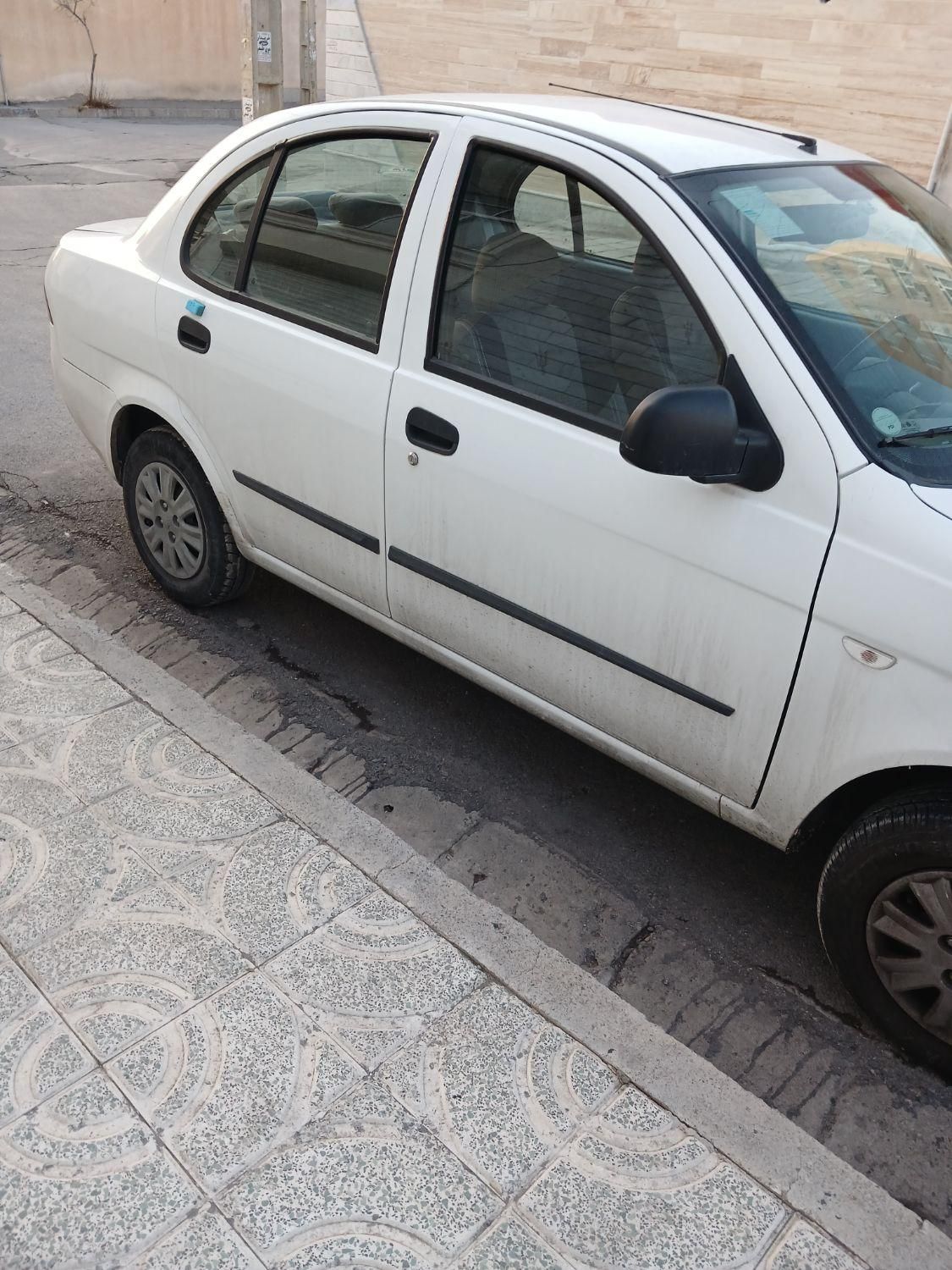 تیبا صندوق دار SX - 1399