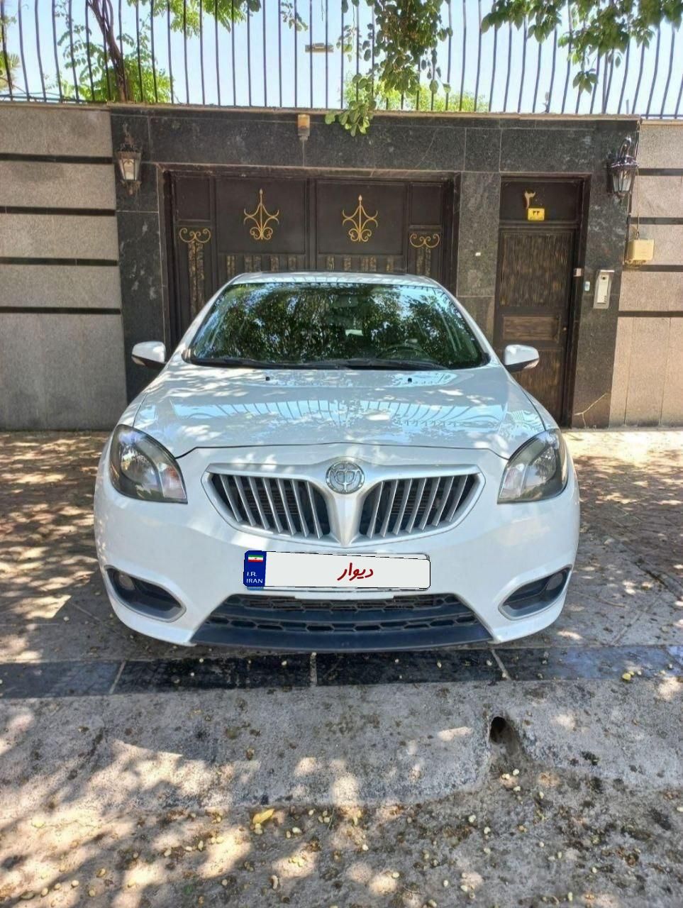 خودرو برلیانس، H320 آگهی ann_18353350