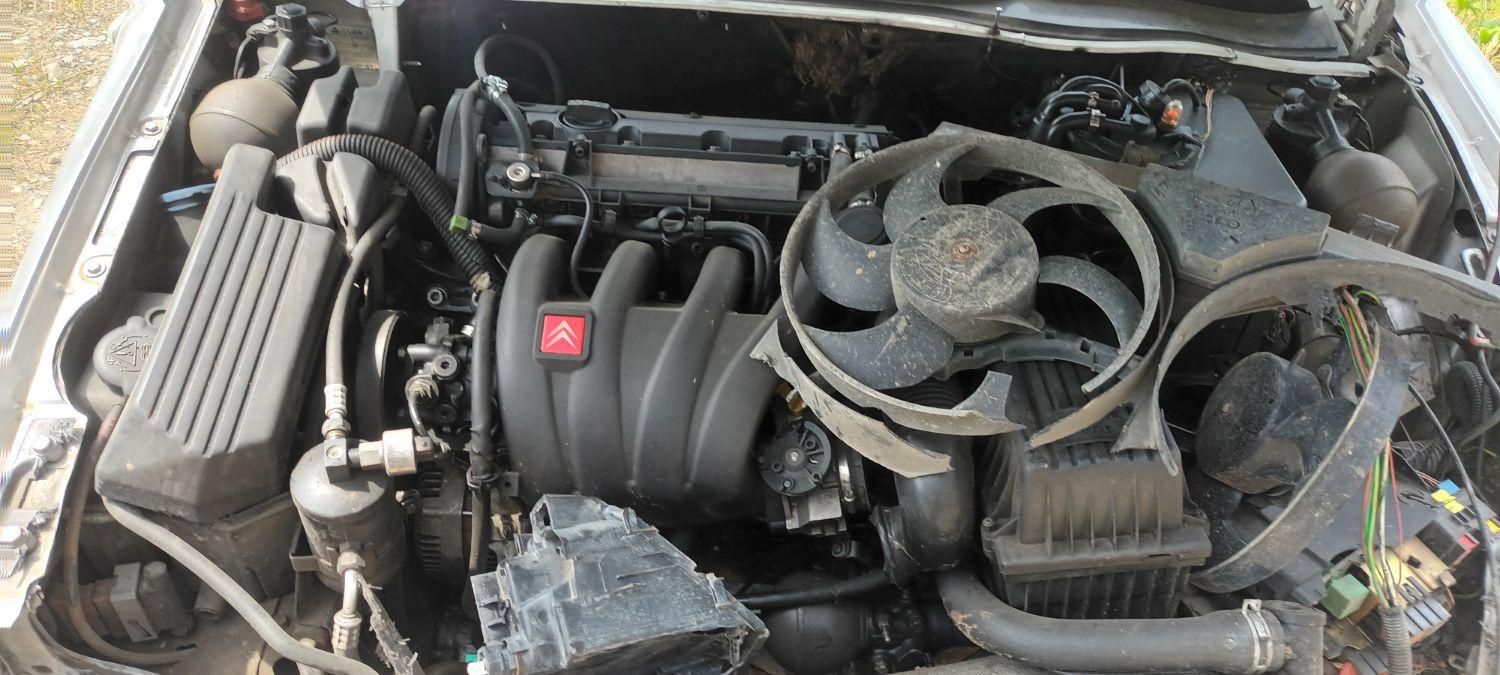 سیتروئن زانتیا X - 2006