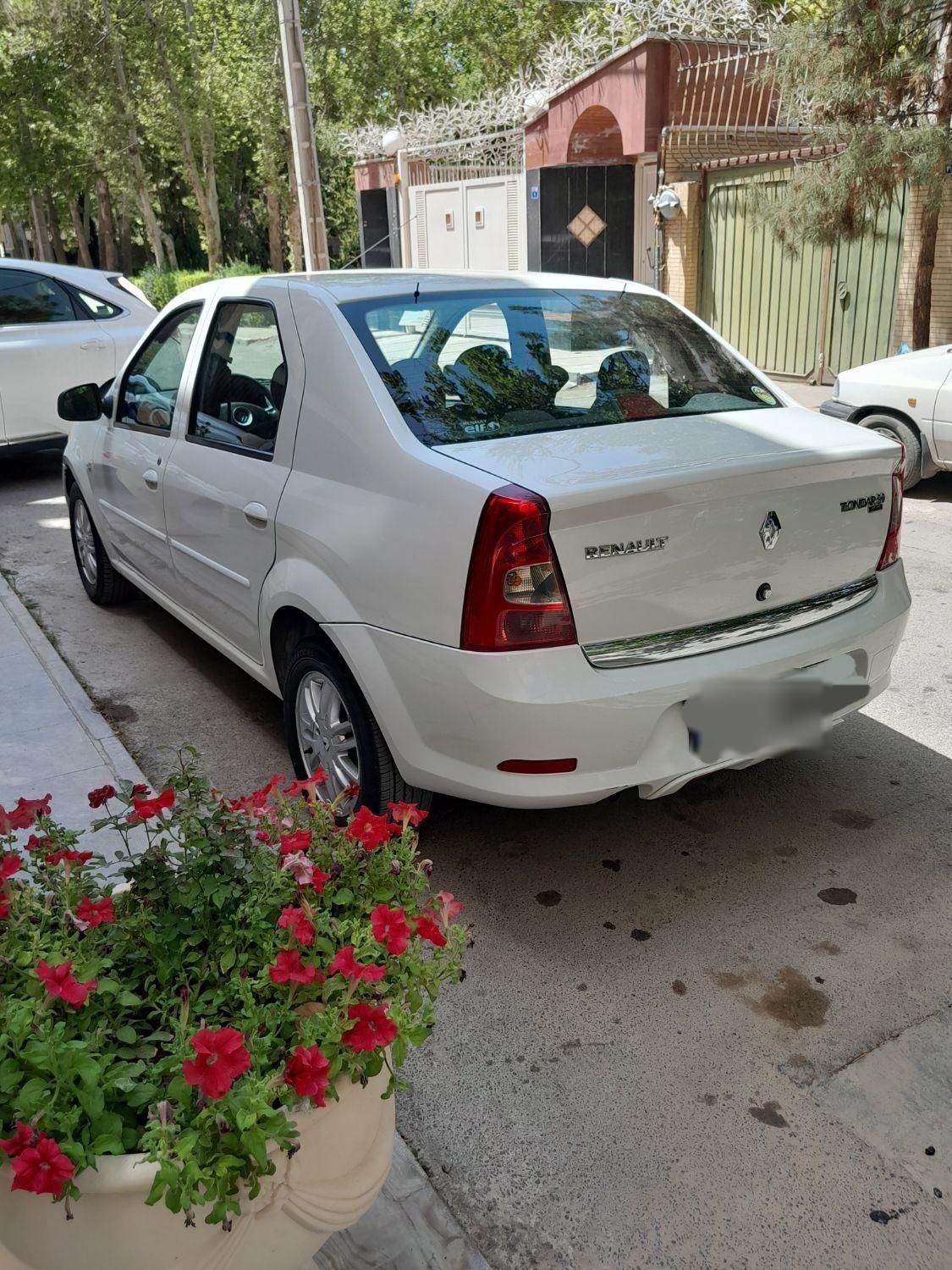 خودرو رنو، تندر 90 پلاس آگهی ann_18353850