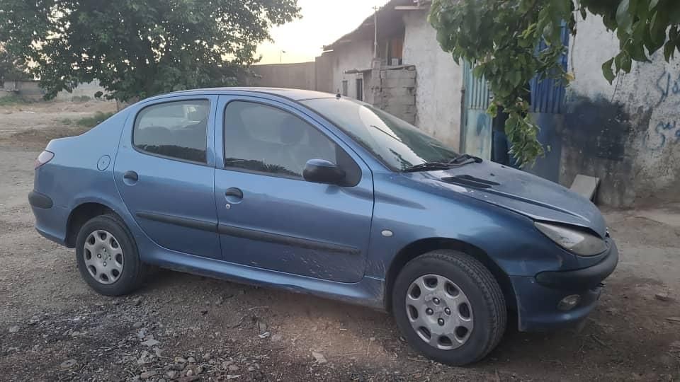 پژو ۲۰۶ صندوق دار v8 - 1394