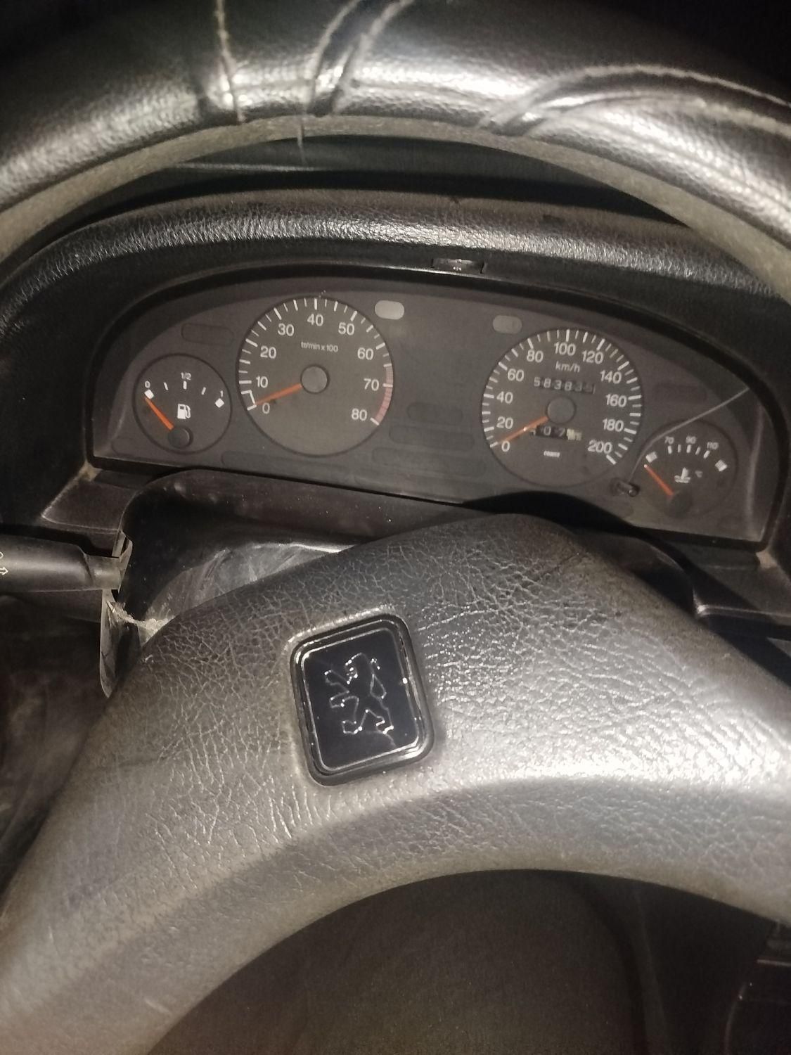 پژو 405 GLX - 1381