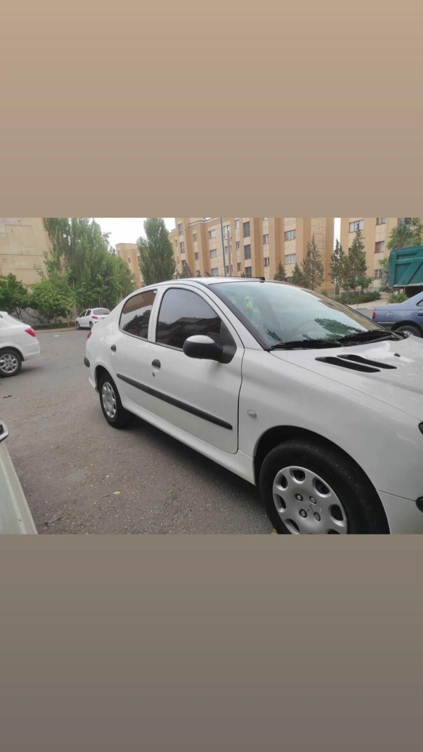 پژو ۲۰۶ صندوق دار v8 - 1399