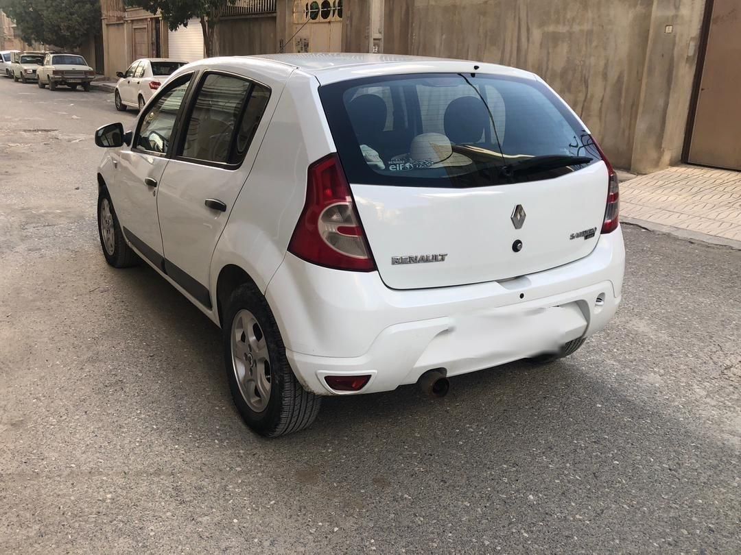 رنو ساندرو دنده ای - 1395
