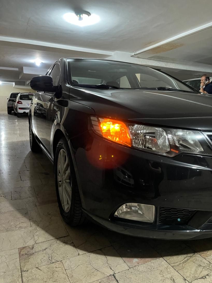خودرو کیا، سراتو مونتاژ آگهی ann_18354670