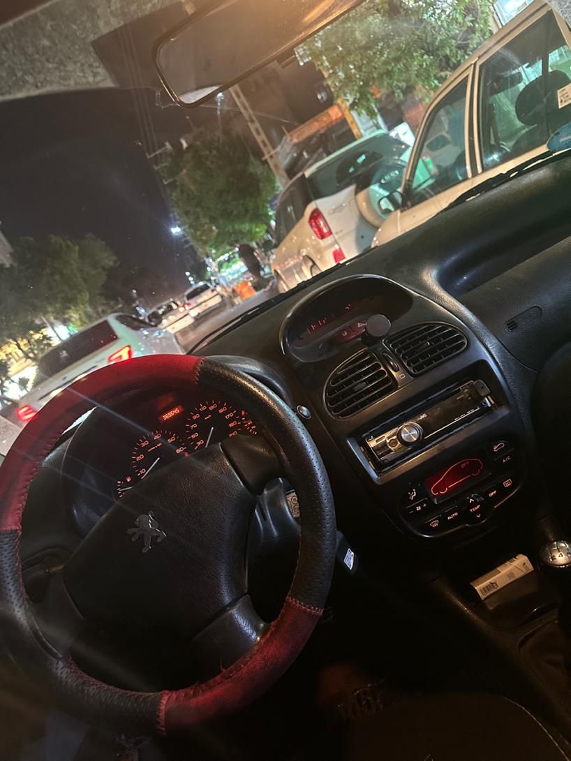 پژو ۲۰۶ صندوق دار v8 - 1388