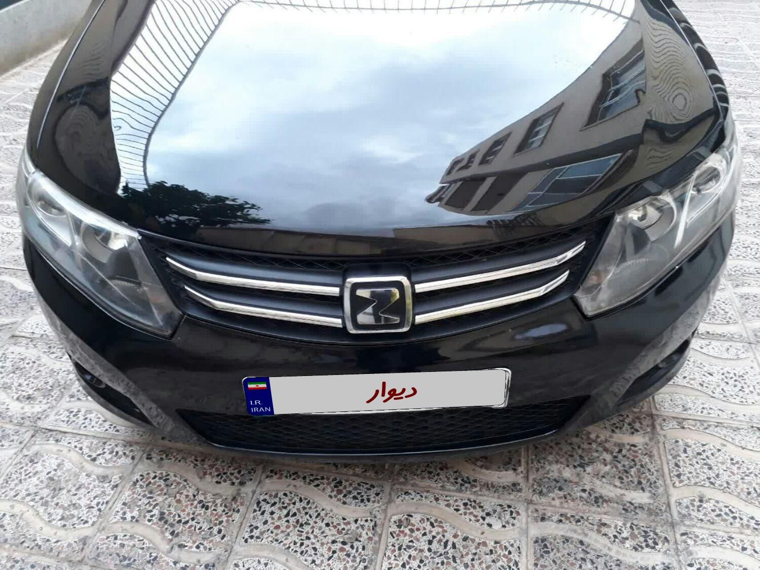 زوتی Z300 اتوماتیک - 2015
