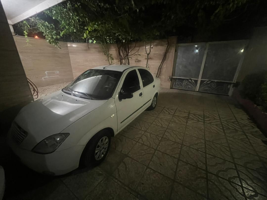 تیبا صندوق دار SX - 1398
