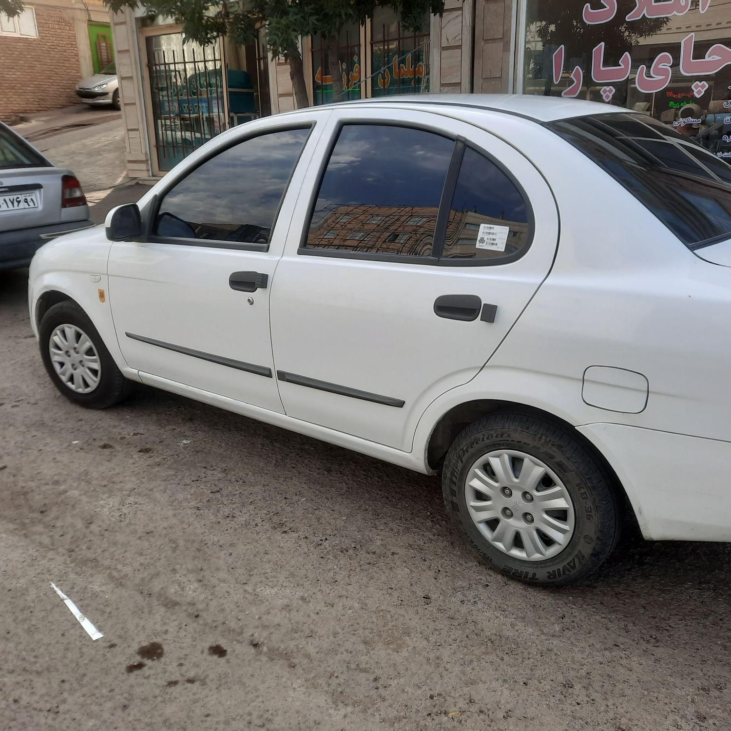 تیبا صندوق دار SX - 1398