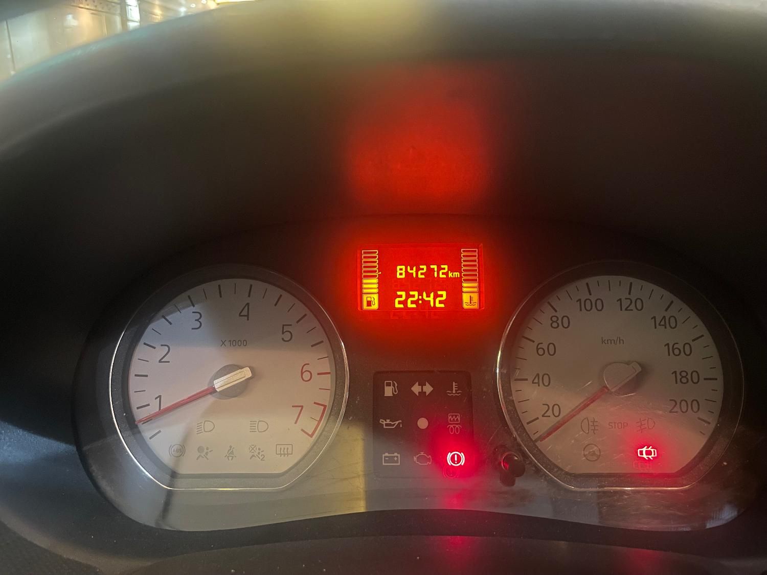 رنو ساندرو دنده ای - 1396