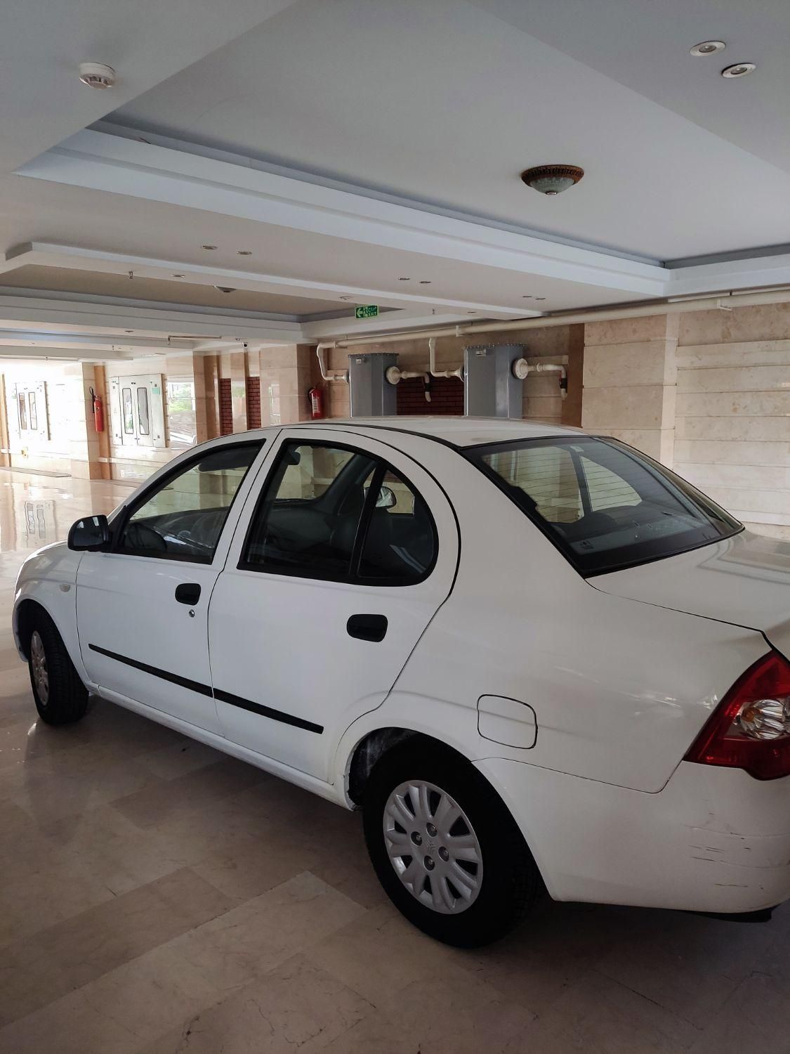 تیبا صندوق دار SX - 1396