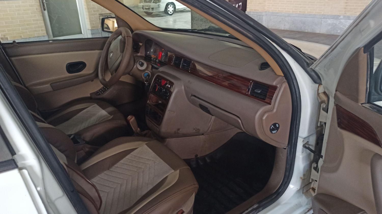 سمند LX XU7 - 1395
