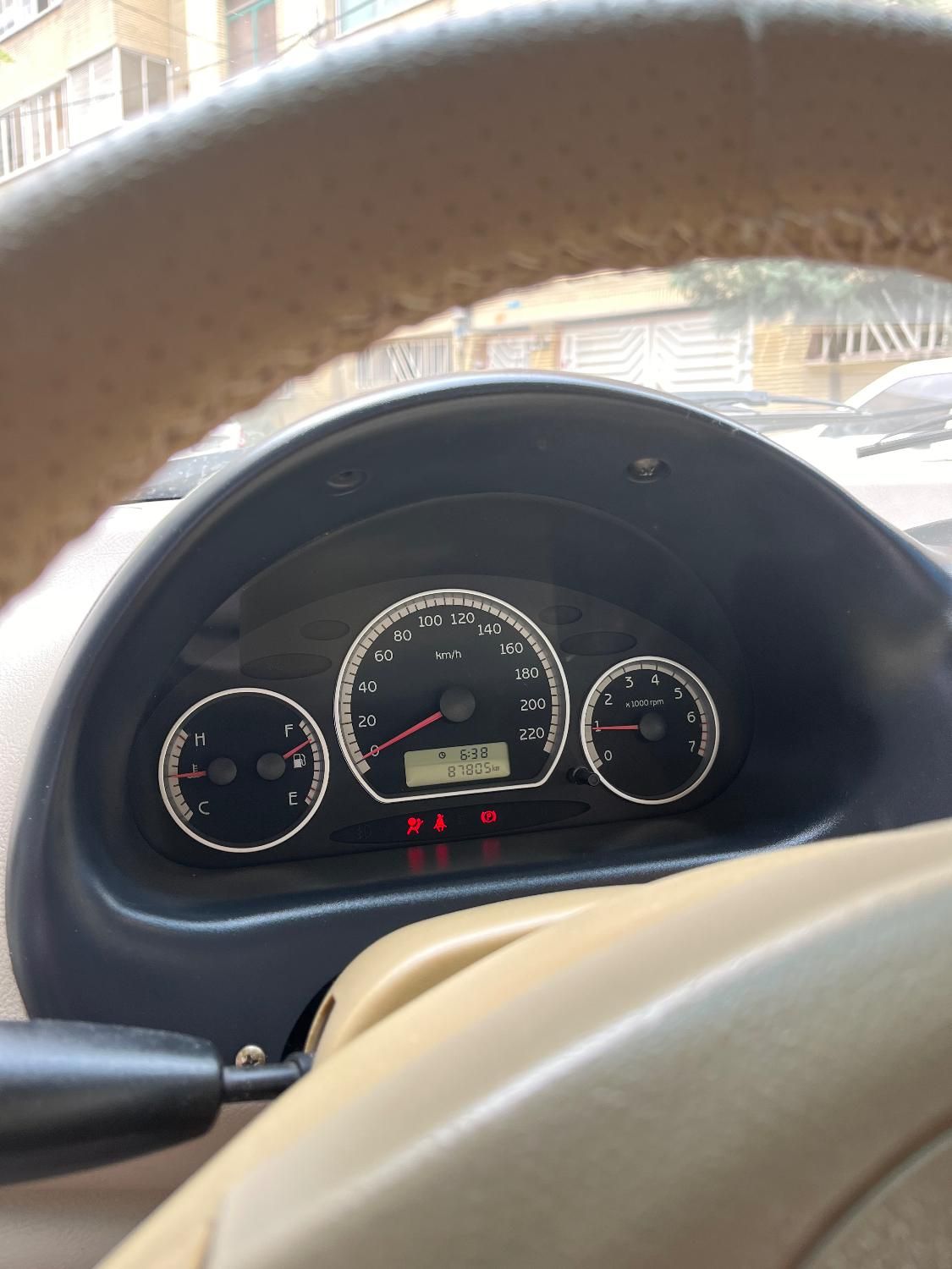 ام وی ام 110 چهار سیلندر دنده ای - 2014