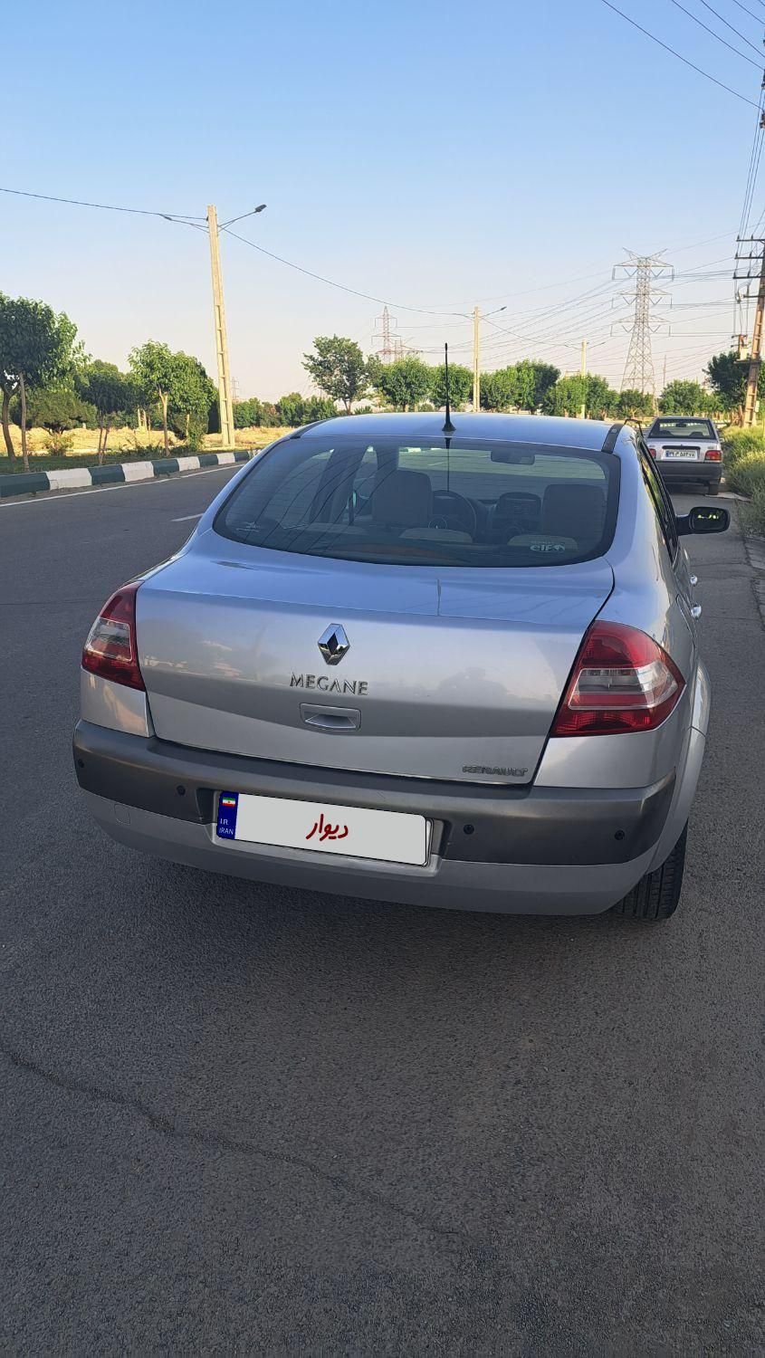 رنو مگان پارس خودرو 2000 - 2012