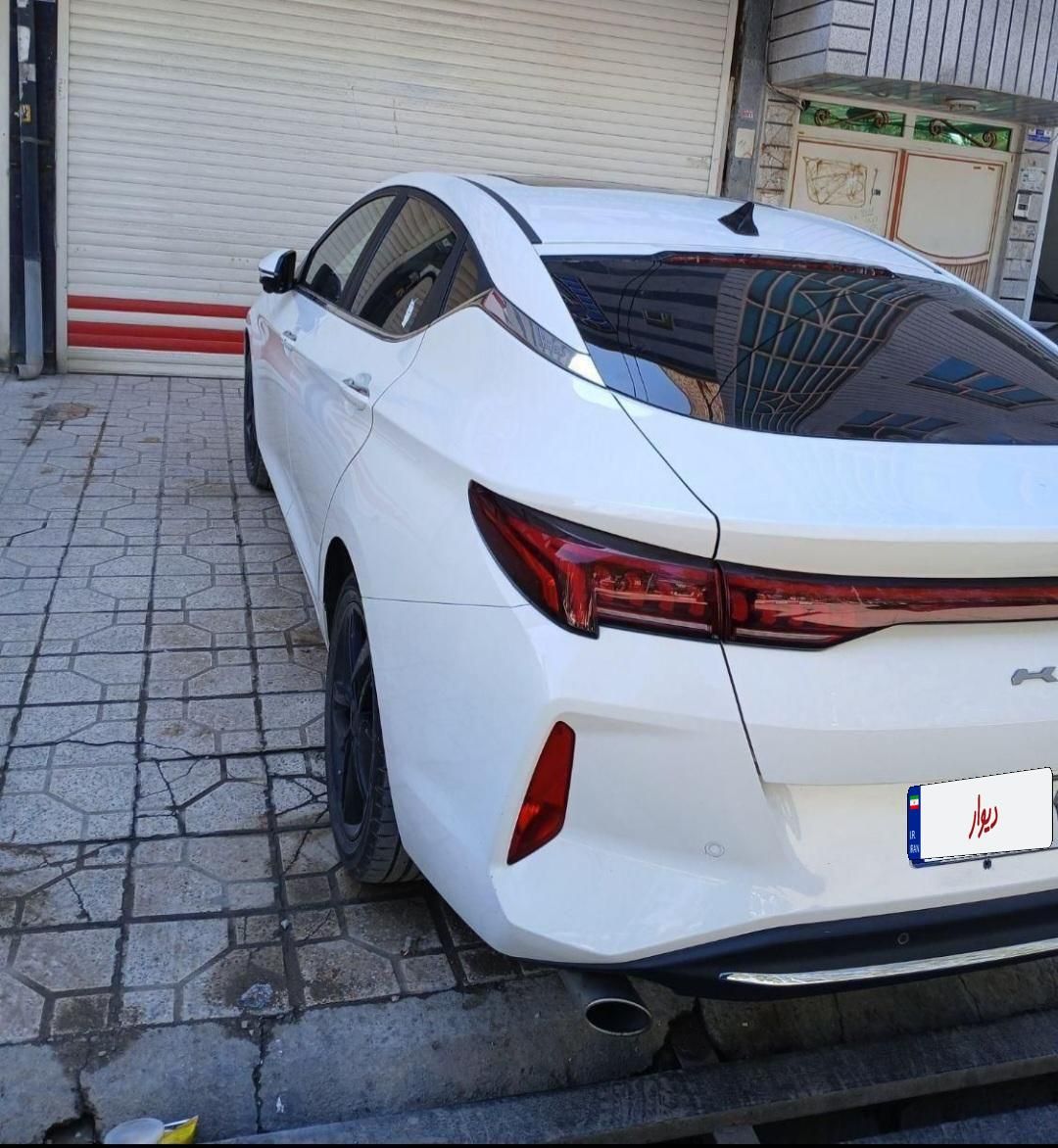 کی ام سی J7 اتوماتیک - 2023