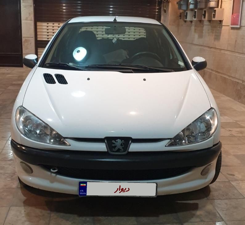 پژو ۲۰۶ صندوق دار v8 - 1395