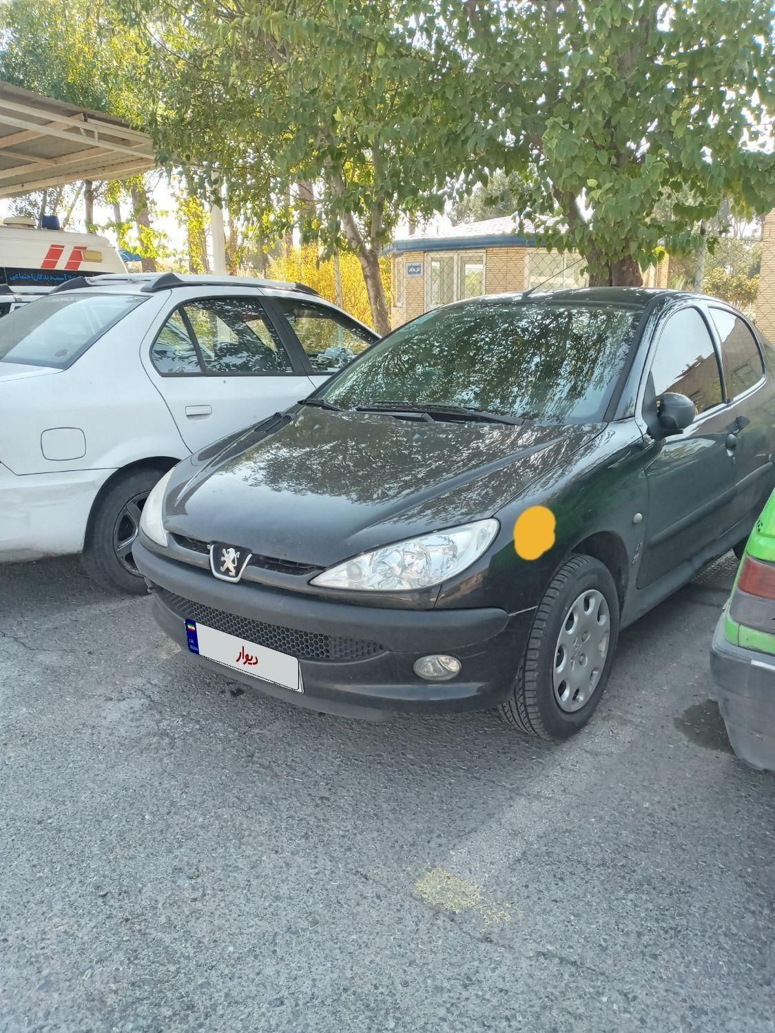 پژو ۲۰۶ صندوق دار v8 - 1396