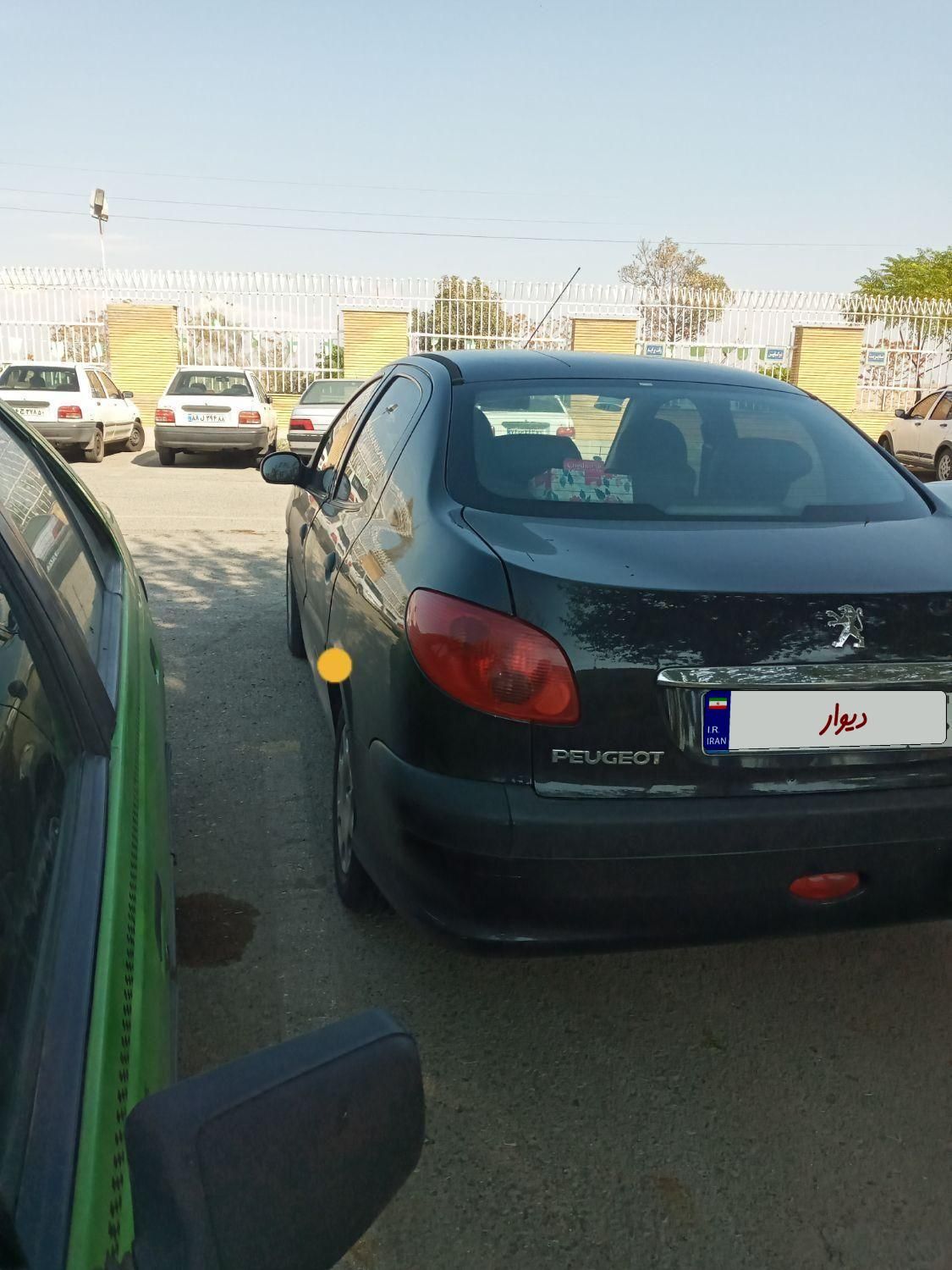 پژو ۲۰۶ صندوق دار v8 - 1396