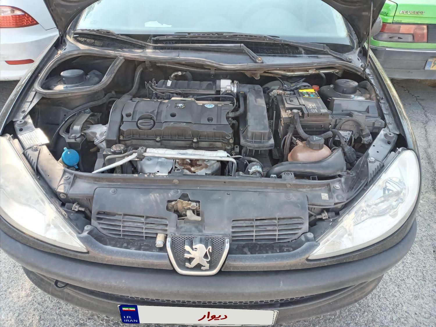 پژو ۲۰۶ صندوق دار v8 - 1396