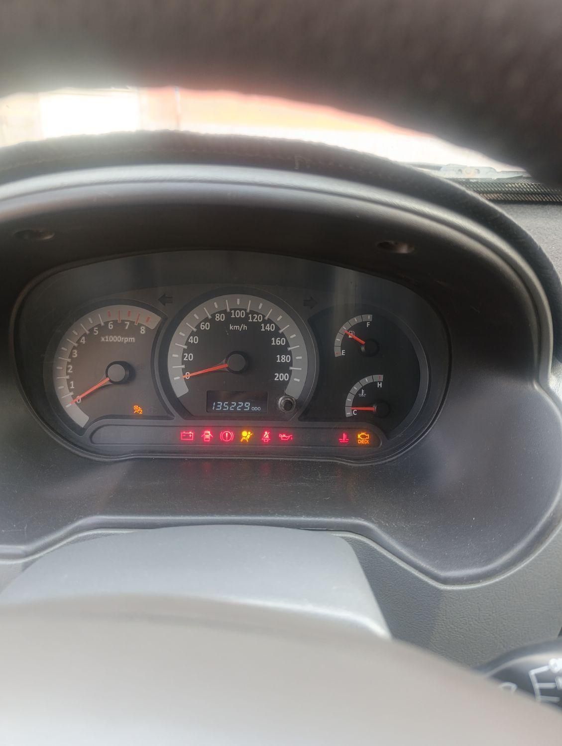 تیبا صندوق دار SX - 1400