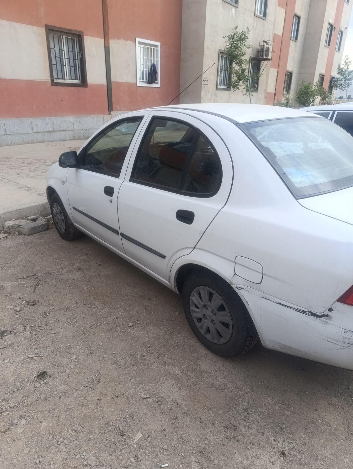 تیبا صندوق دار SX - 1400
