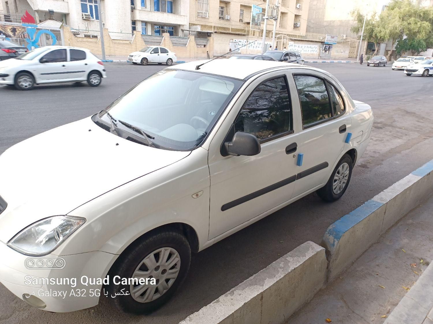 تیبا صندوق دار SX - 1400