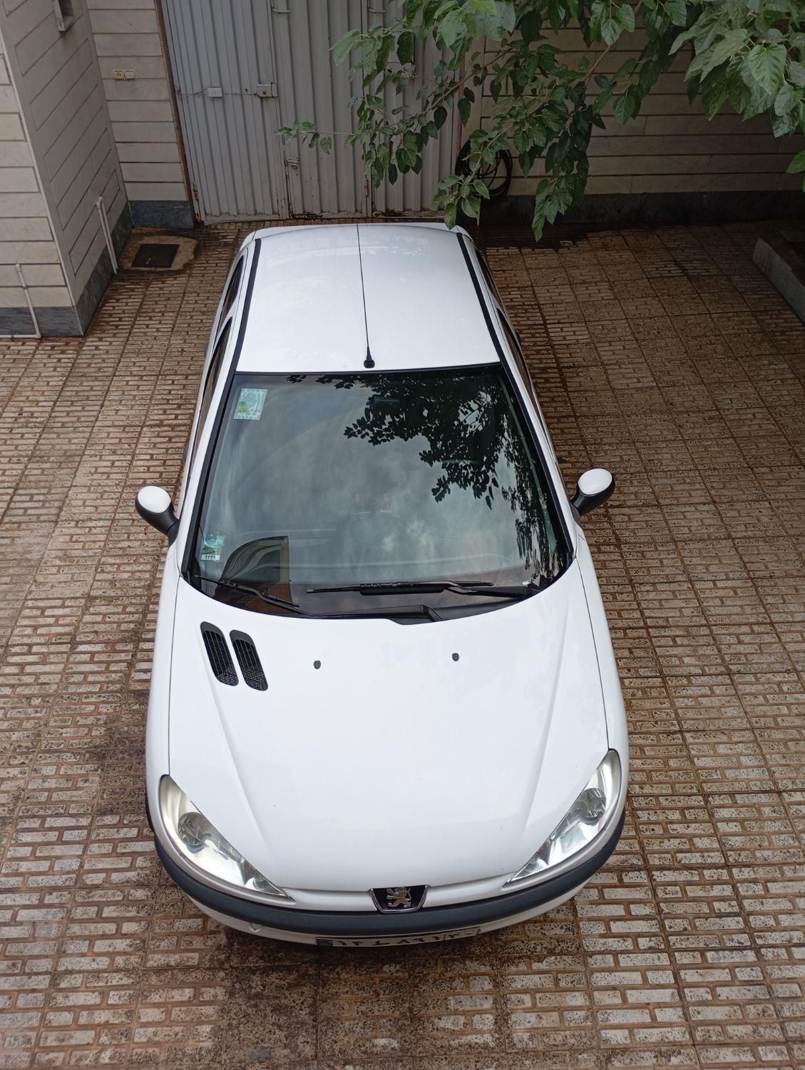 پژو ۲۰۶ صندوق دار v8 - 1399