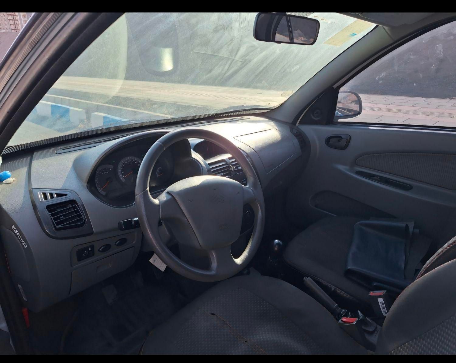 تیبا صندوق دار SX - 1400