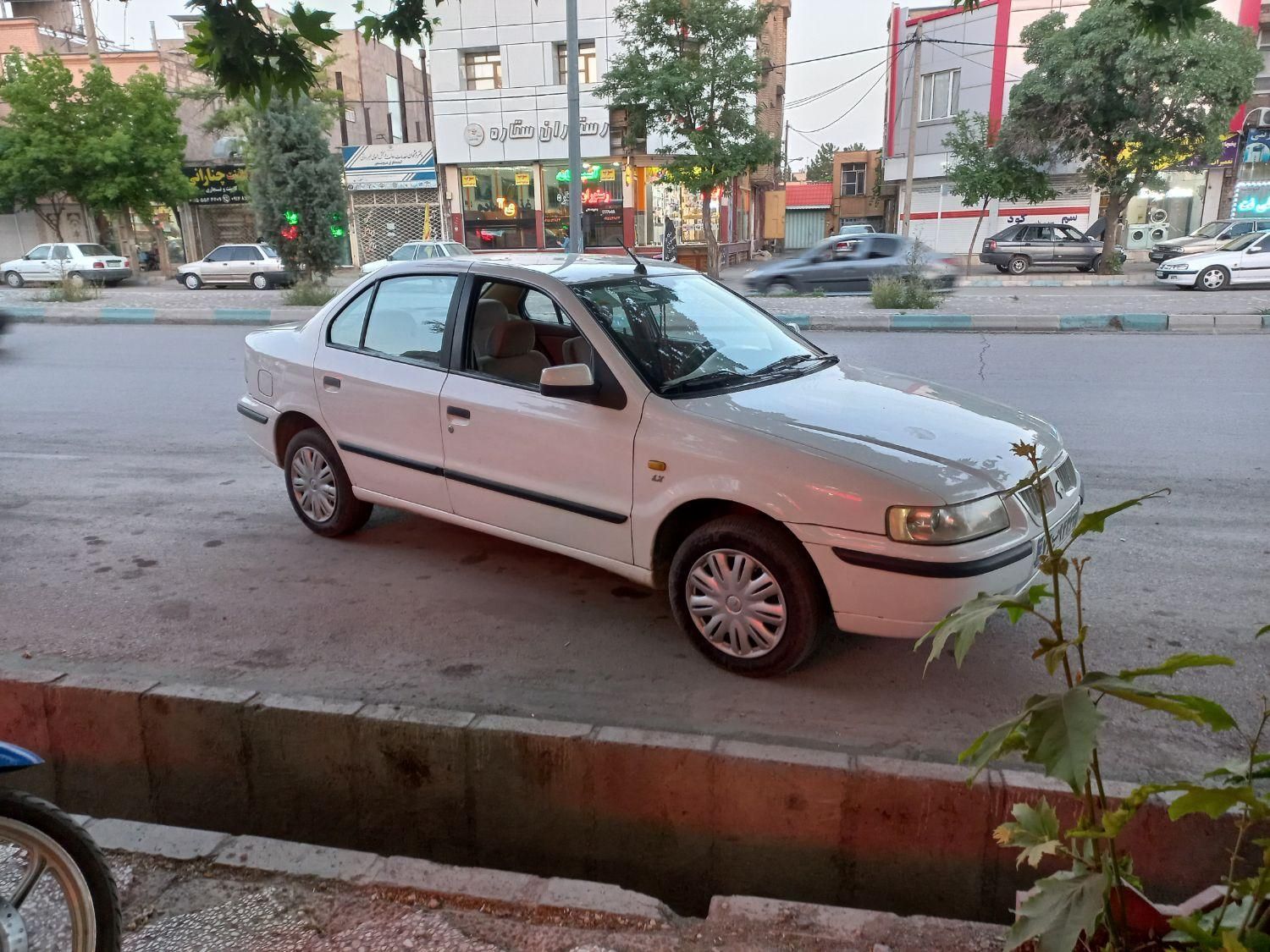 سمند LX XU7 - 1394