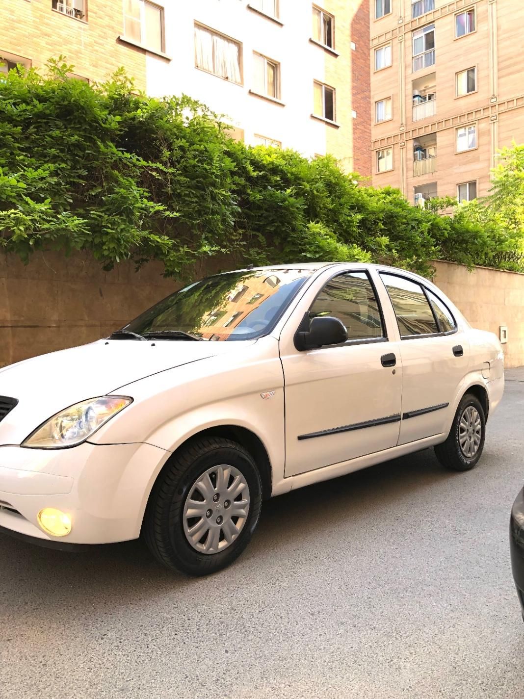 تیبا صندوق دار SX - 1398
