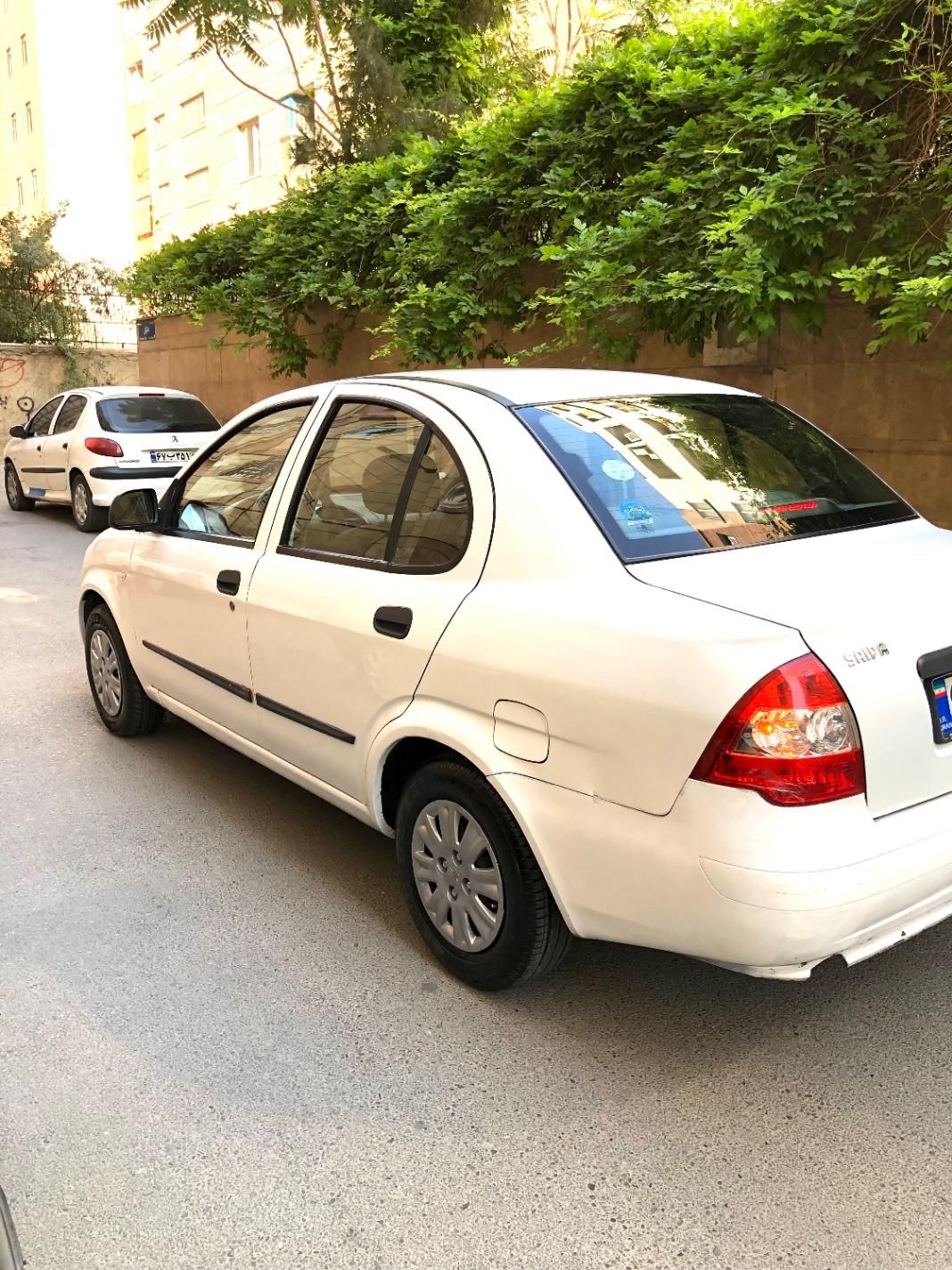 تیبا صندوق دار SX - 1398