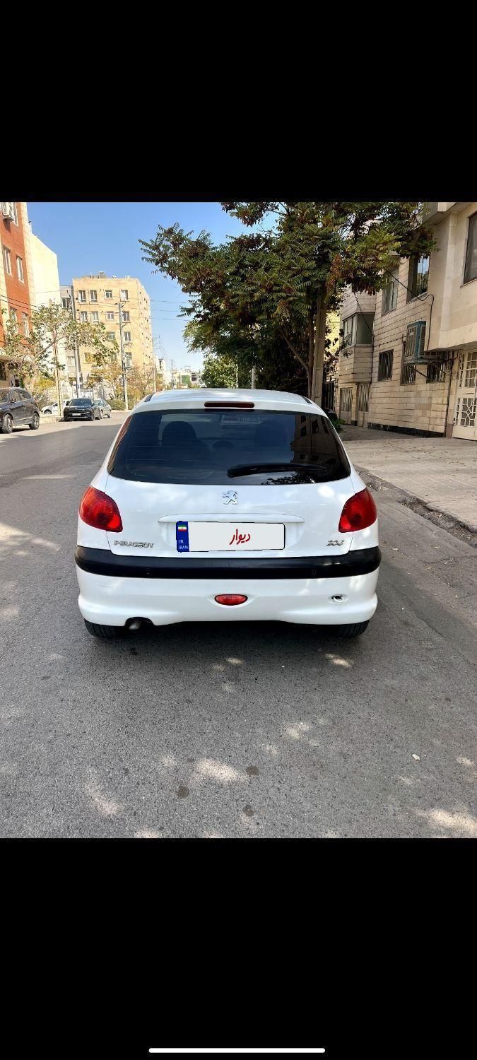 پژو 206 تیپ 5 - 1395